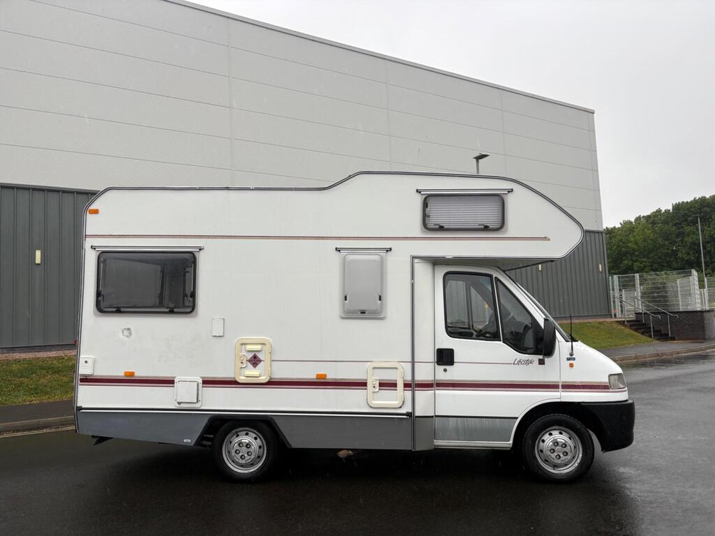1997 Swift Lifestyle 664 lifestyle